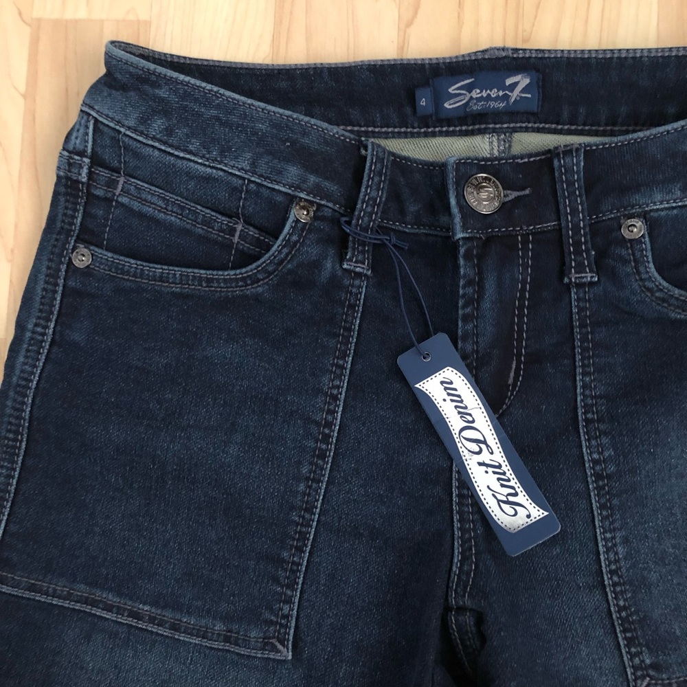 Seven 7 Denim Blue Cargo Jeans Shorts NWT - Picture 2 of 4